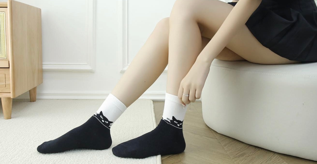 6 párů dámských polovysokých ponožek, kat. 5801