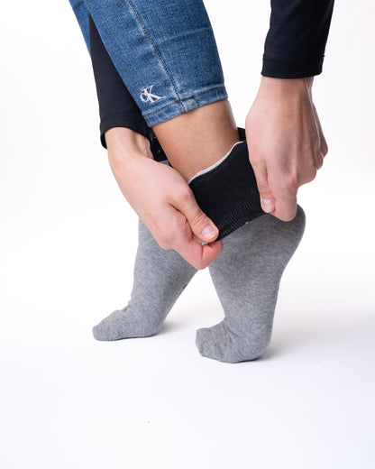 6 párů dámských ponožek bez gumičky, jednobarevné s puntíky 5339