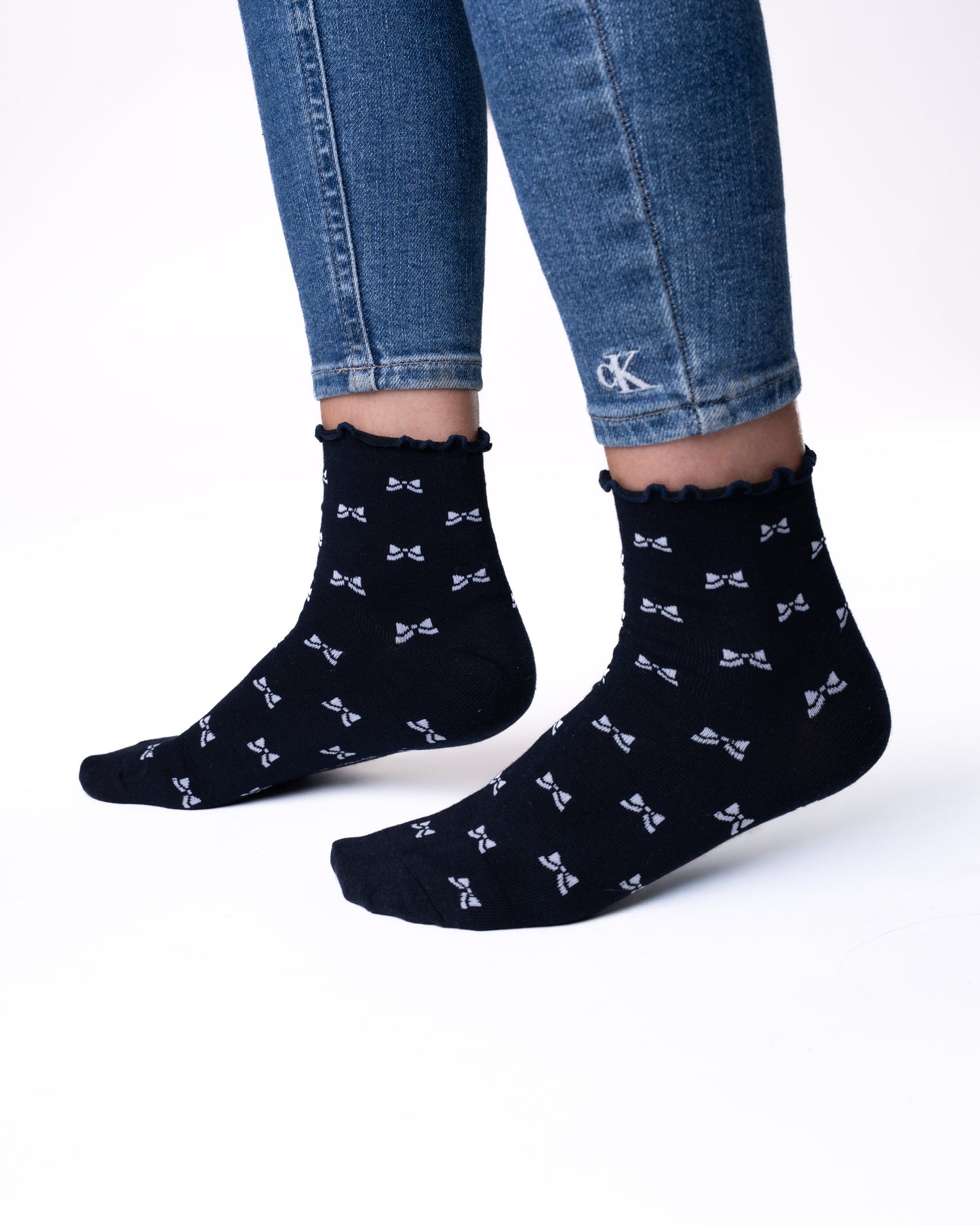 6 párů dámských ponožek bez gumy, středně vysoké se vzory 5802