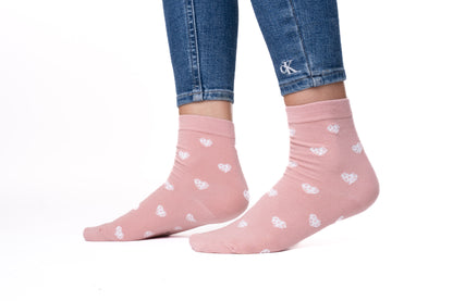 6 párů dámských polovičních ponožek, srdce 5882